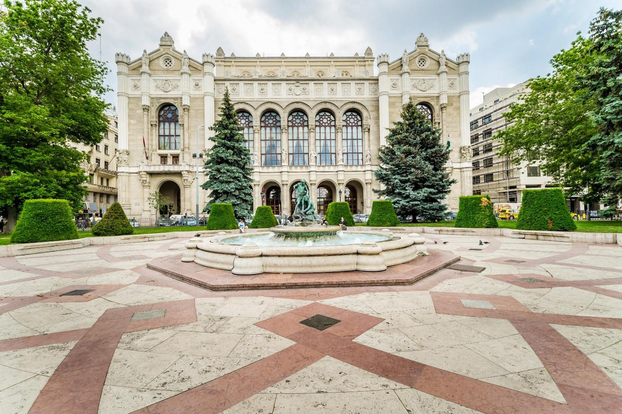 Bpr Pure Nature Designer Suite Budapest Bagian luar foto