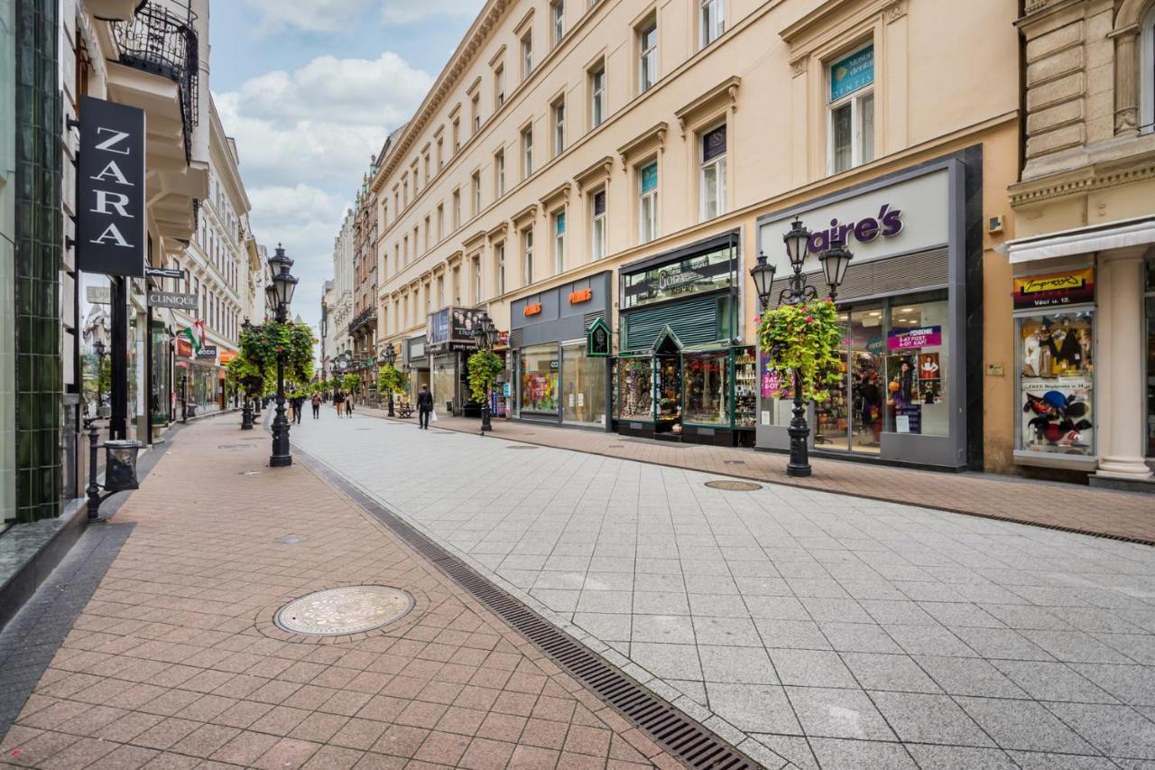 Bpr Pure Nature Designer Suite Budapest Bagian luar foto