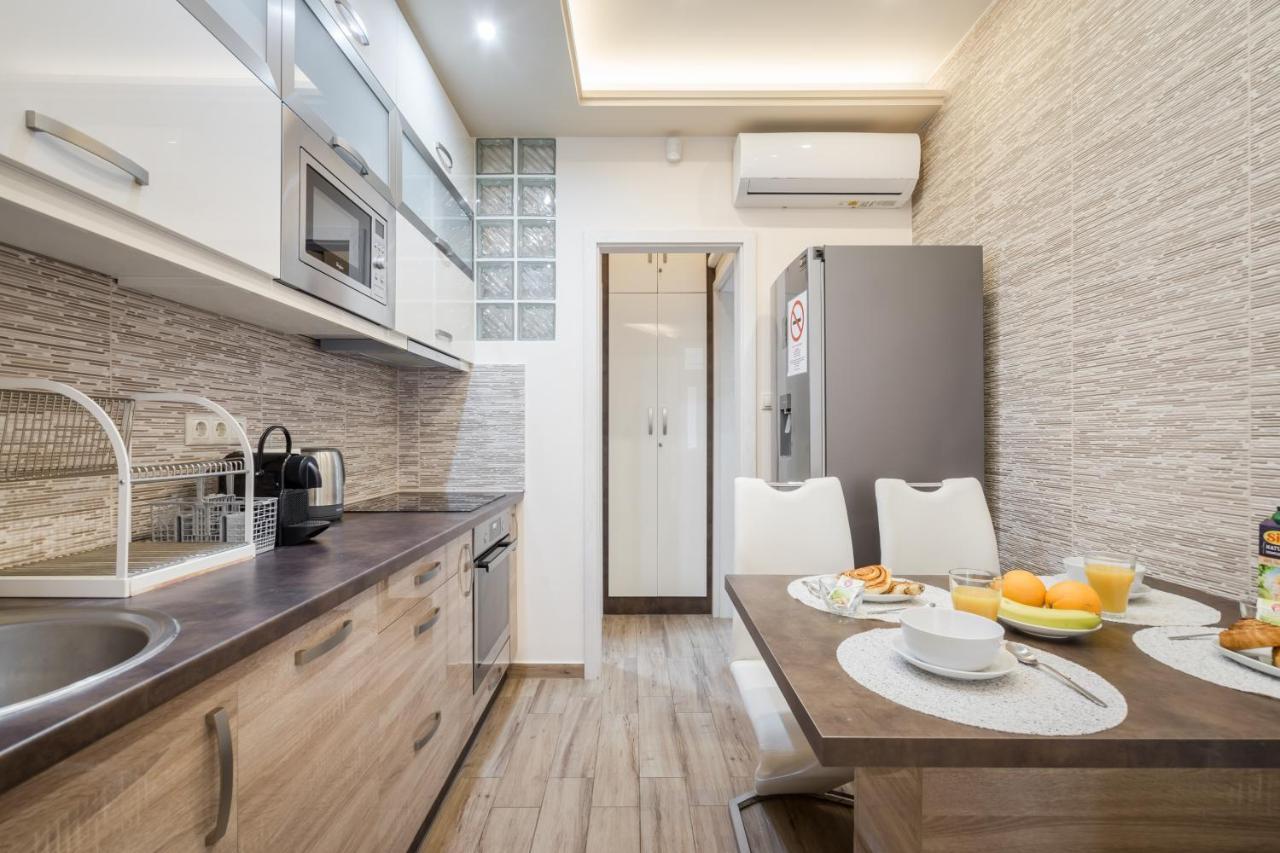 Bpr Pure Nature Designer Suite Budapest Bagian luar foto