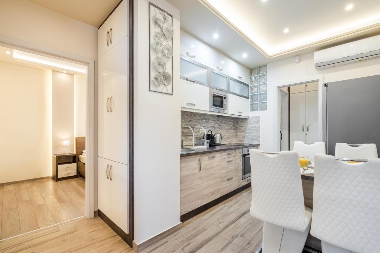 Bpr Pure Nature Designer Suite Budapest Bagian luar foto